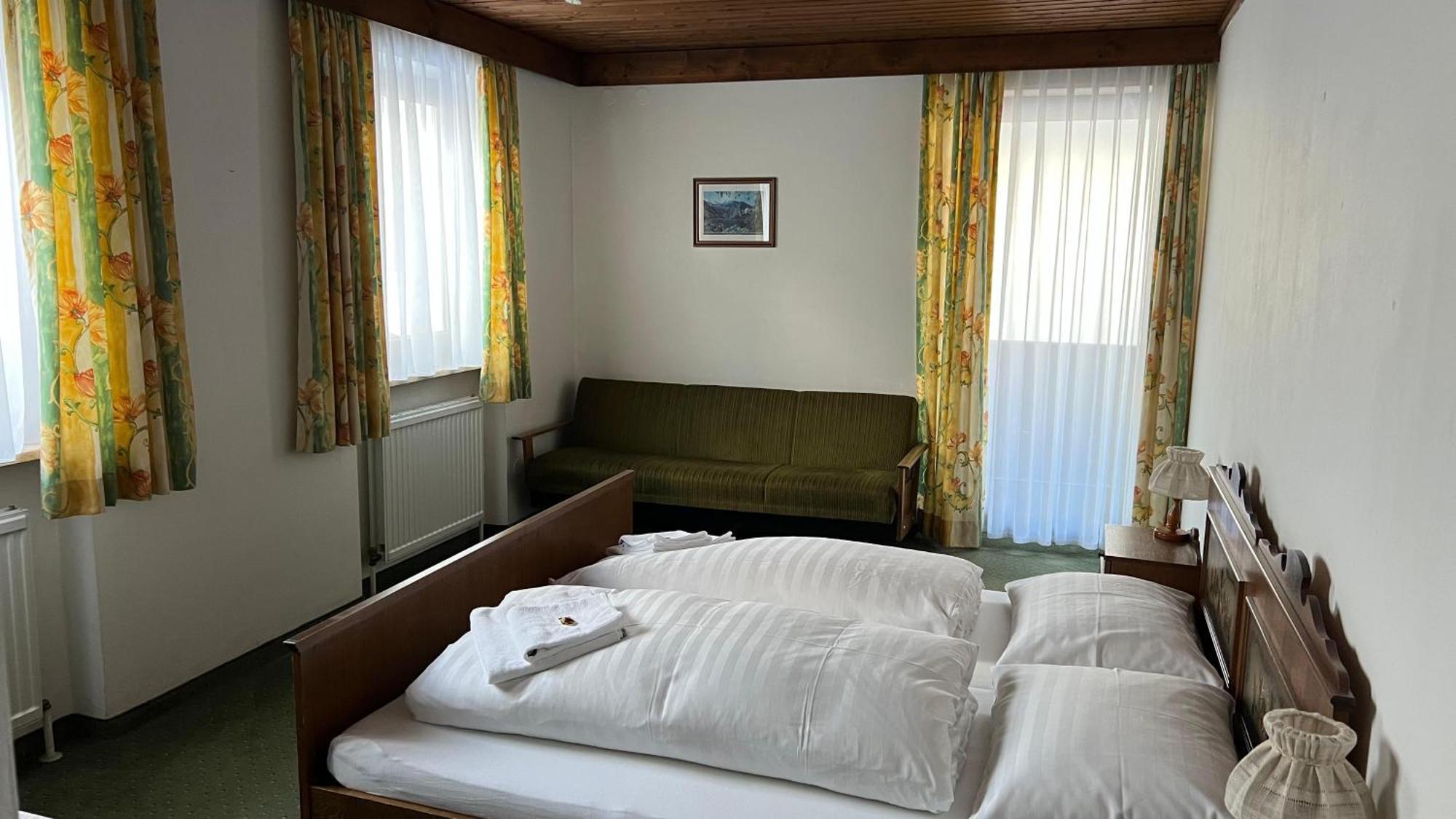 Haus Alpina By Chatel Reizen Panzió Grossarl Kültér fotó